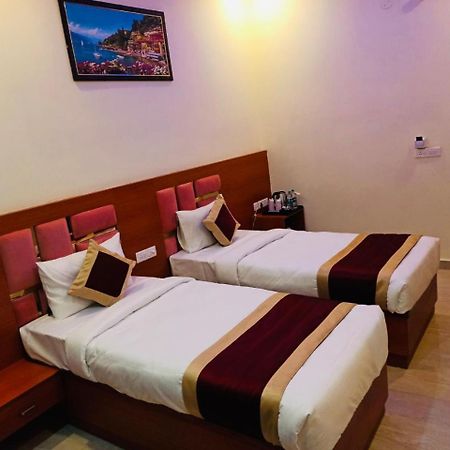Bed and Breakfast Kusum House Greater Noida Exteriér fotografie
