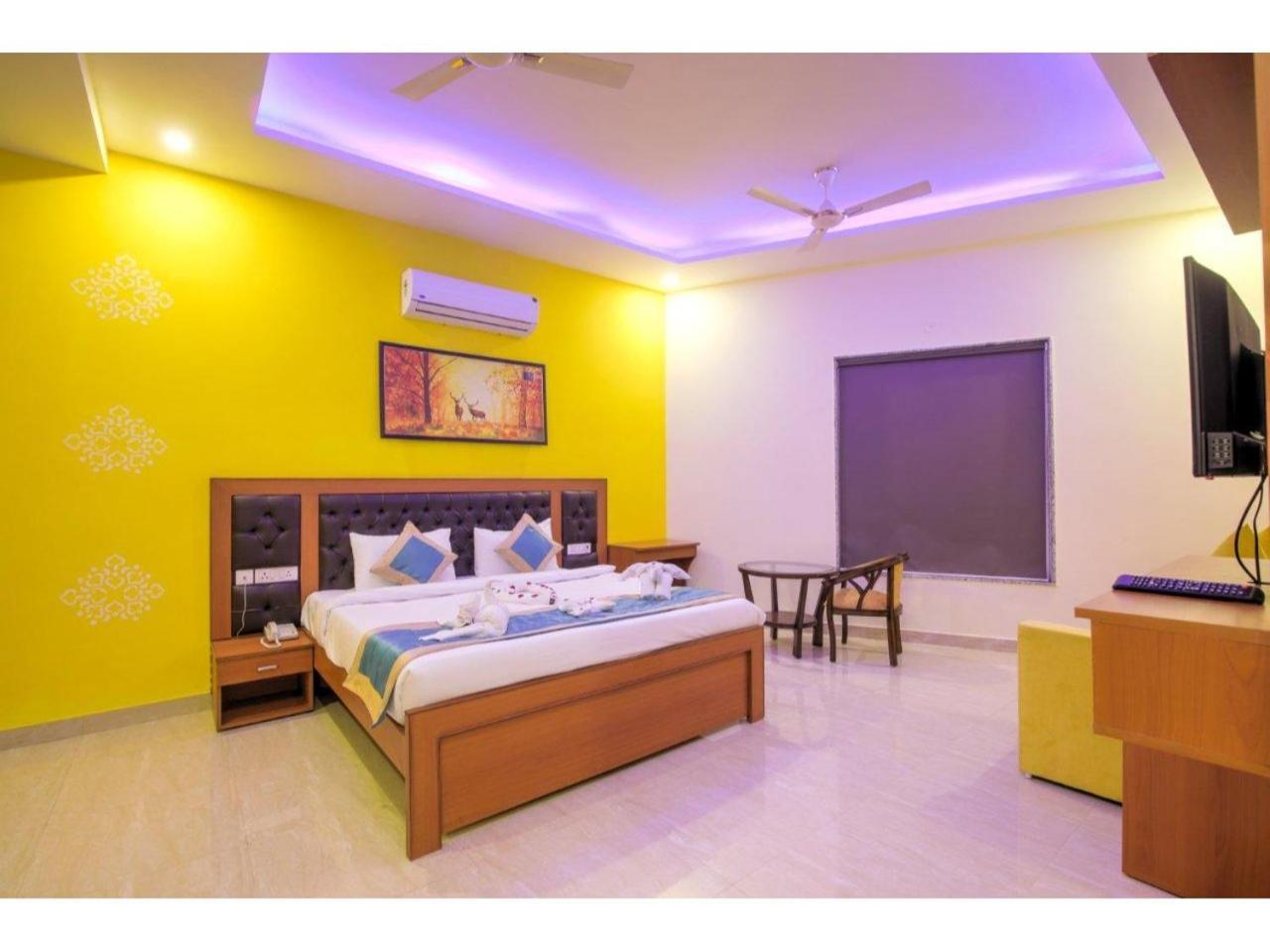 Bed and Breakfast Kusum House Greater Noida Exteriér fotografie