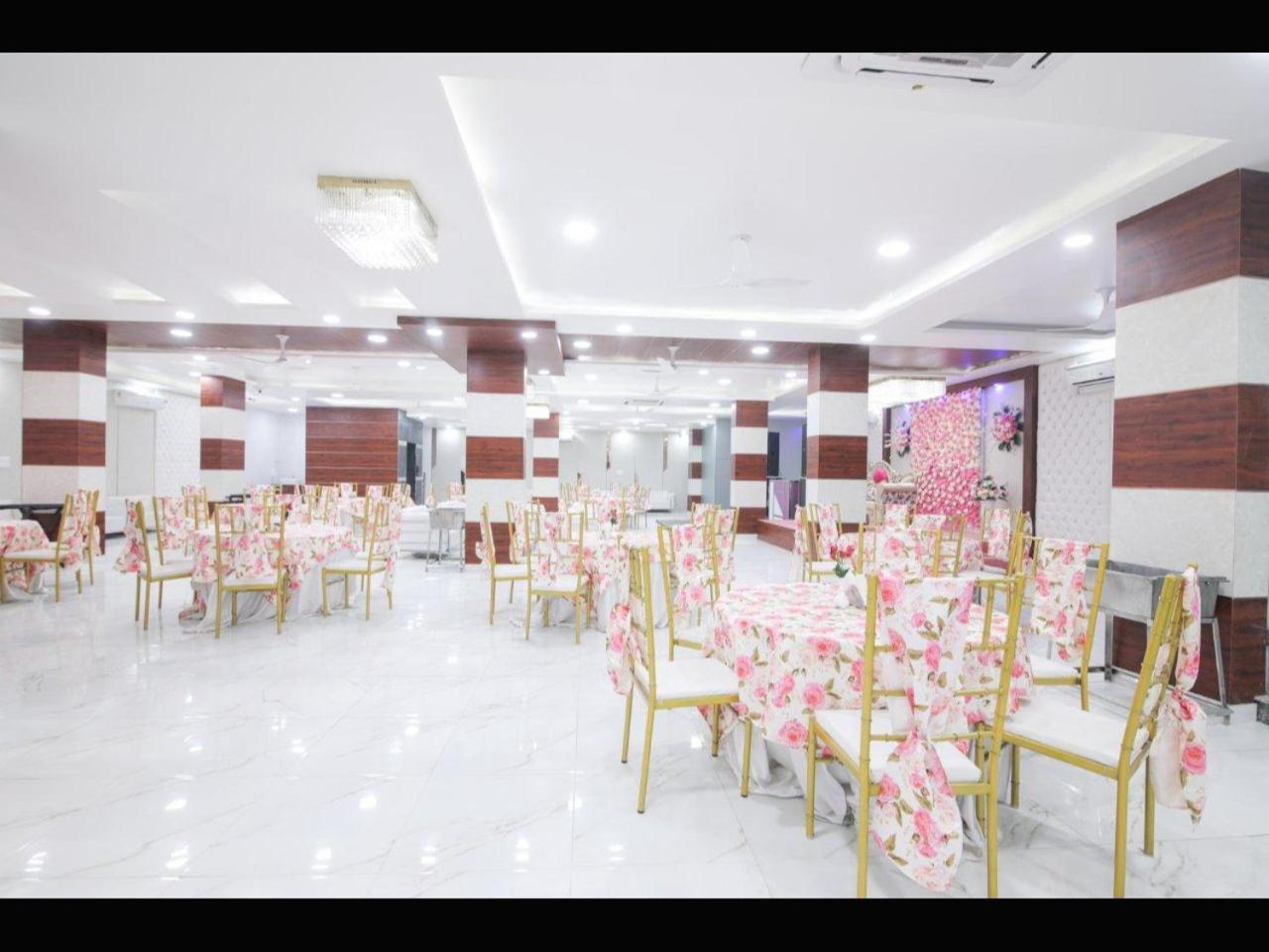 Bed and Breakfast Kusum House Greater Noida Exteriér fotografie